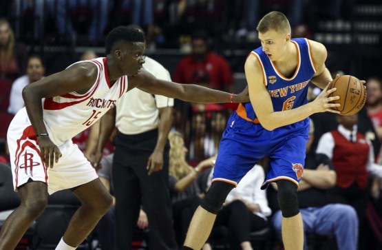 9589256-clint-capela-kristaps-porzingis-nba-preseason-new-york-knicks-houston-rockets.jpg